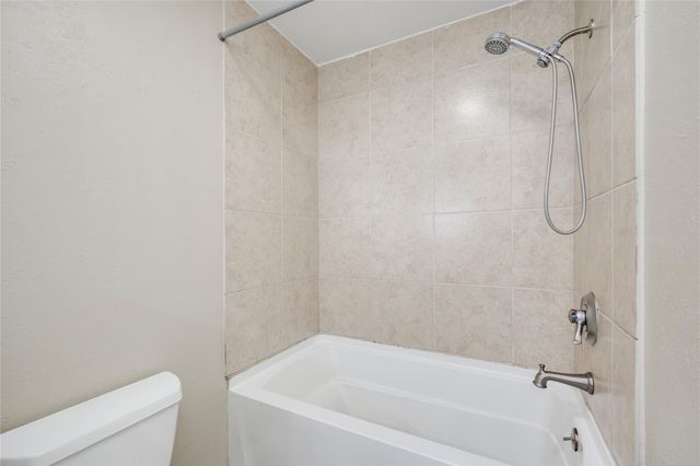 5304 Indio CV D, Austin, TX 78745