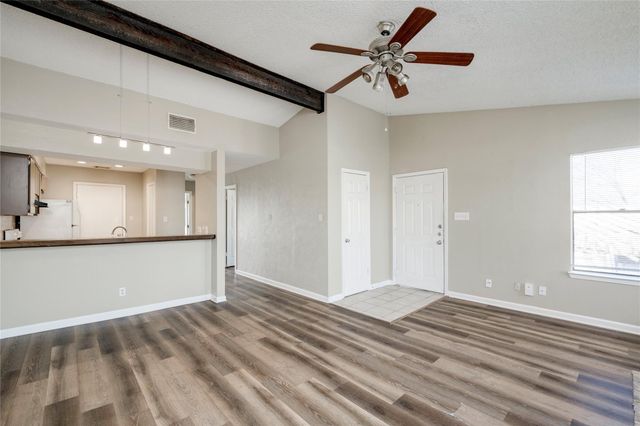 5304 Indio CV D, Austin, TX 78745
