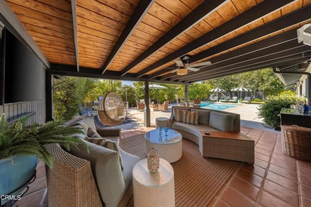 1213 San Ramon Way, Ojai, CA 93023