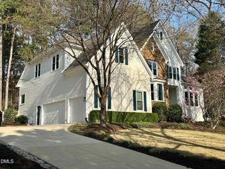 203 Briardale Avenue, Cary, NC 27519
