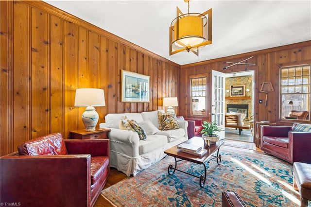 630 Colonial Drive, High Point, NC 27262