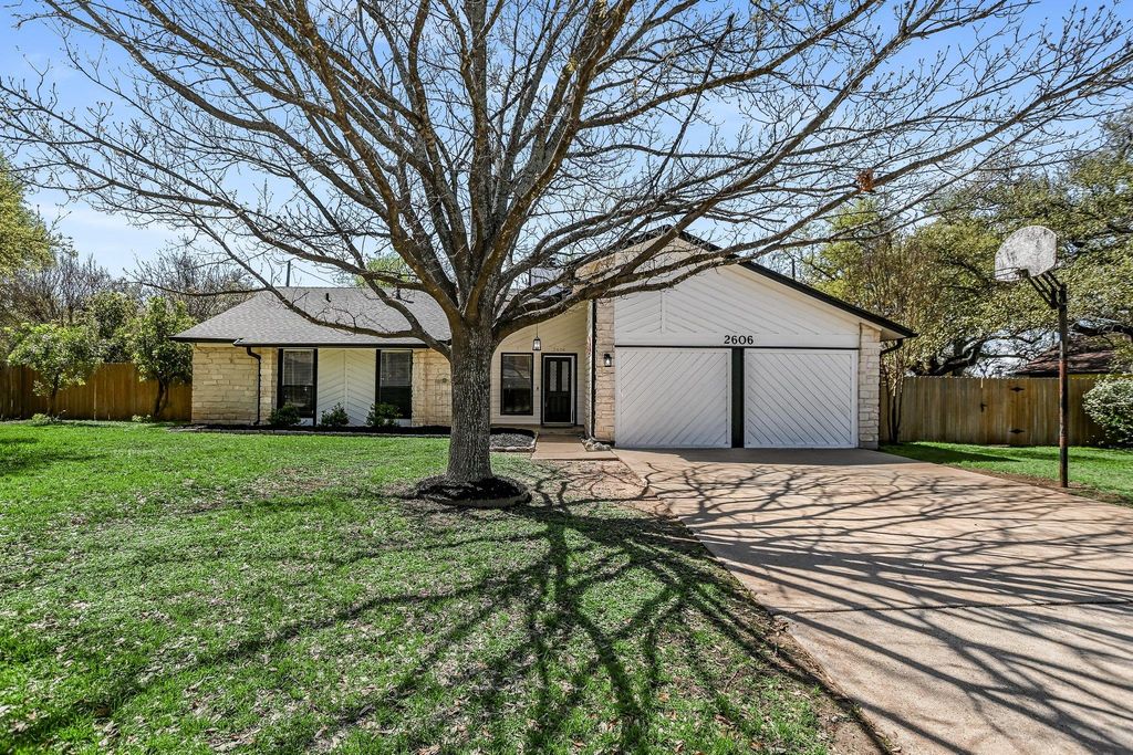 2606 W Messick LOOP, Round Rock, TX 78681