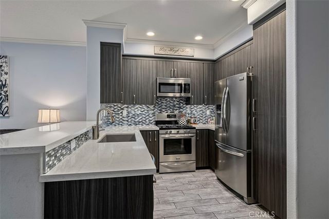 822 S Boulder, Anaheim, CA 92808