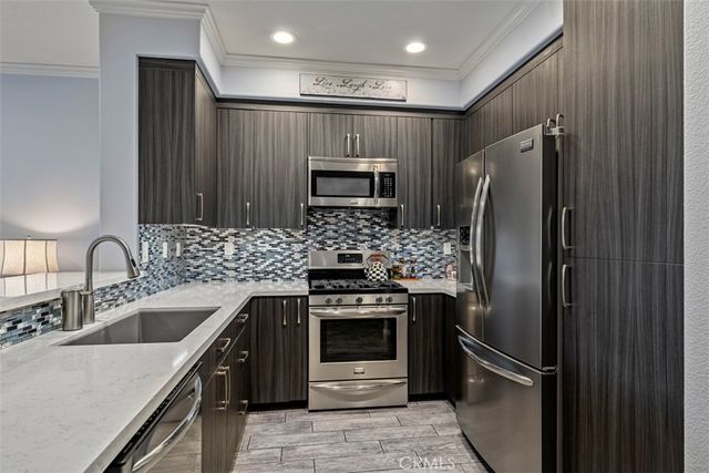 822 S Boulder, Anaheim, CA 92808