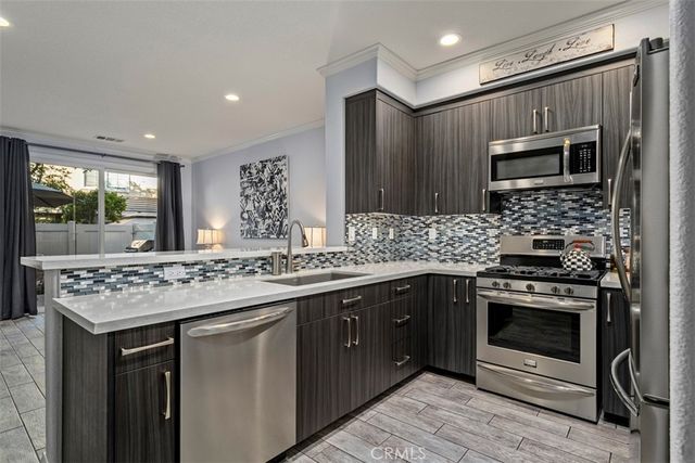 822 S Boulder, Anaheim, CA 92808