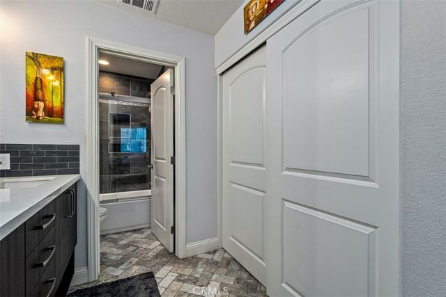 822 S Boulder, Anaheim, CA 92808