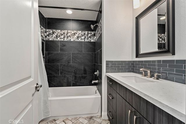 822 S Boulder, Anaheim, CA 92808