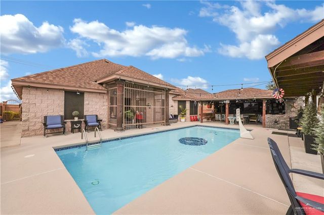 404 N Los Ebanos Boulevard, Alton, TX 78573