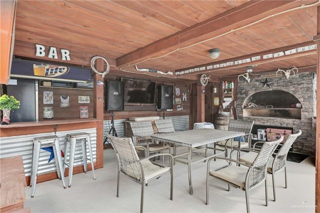 404 N Los Ebanos Boulevard, Alton, TX 78573