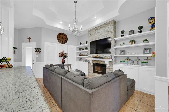 404 N Los Ebanos Boulevard, Alton, TX 78573