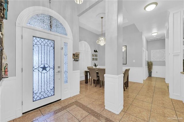 404 N Los Ebanos Boulevard, Alton, TX 78573