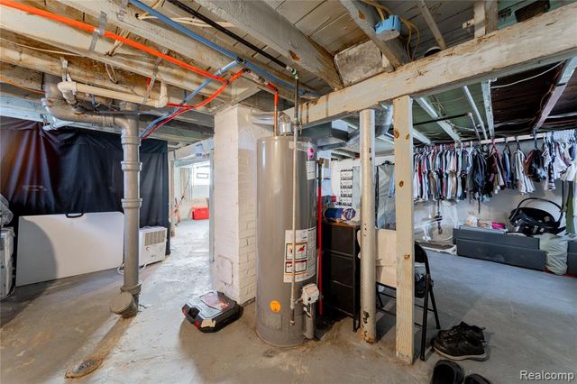 287 S Anderson Avenue, Pontiac, MI 48342