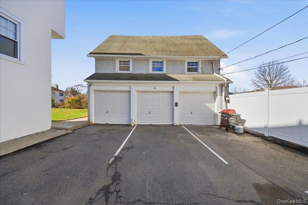 32 Orchard Street 3, Pleasantville, NY 10570