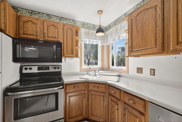 808 13th Avenue NE, Rochester, MN 55906