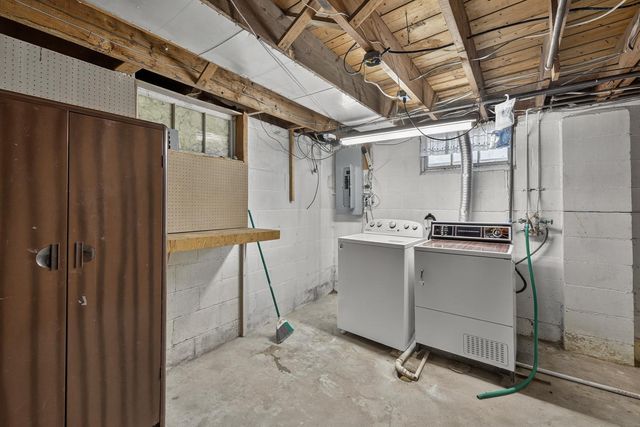 808 13th Avenue NE, Rochester, MN 55906