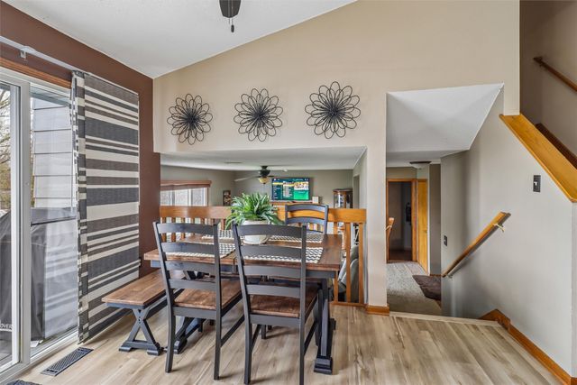 3304 SE 19th Court, Des Moines, IA 50320