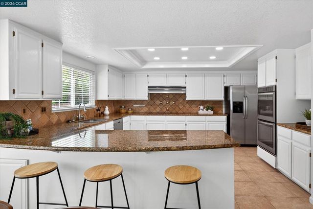 804 Eastbrook Ct, Danville, CA 94506