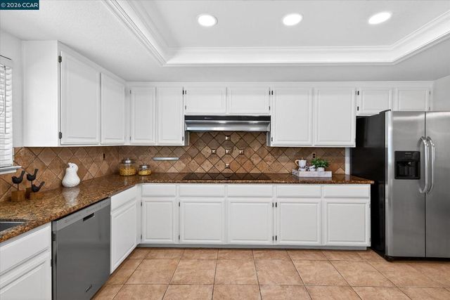 804 Eastbrook Ct, Danville, CA 94506