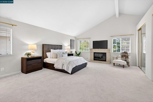804 Eastbrook Ct, Danville, CA 94506
