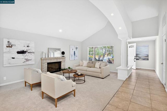 804 Eastbrook Ct, Danville, CA 94506