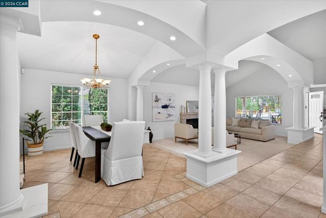 804 Eastbrook Ct, Danville, CA 94506