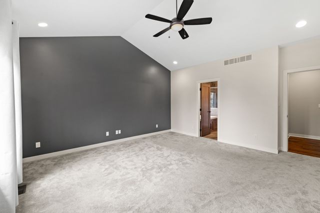2944 NW 167th Street, Clive, IA 50325