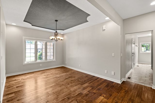 2944 NW 167th Street, Clive, IA 50325