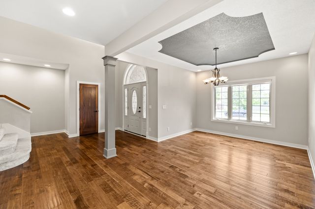 2944 NW 167th Street, Clive, IA 50325