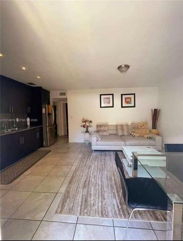 315 NW 59th St 2, Miami, FL 33127