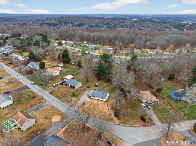 205 Browning Road, Norwich, CT 06360