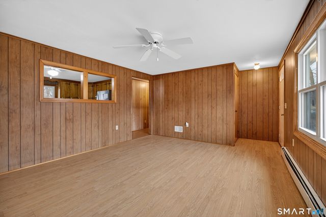 205 Browning Road, Norwich, CT 06360