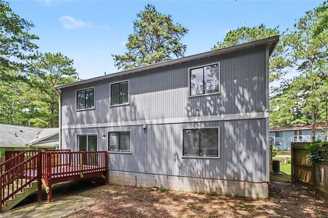 856 Park Villa Way, Jonesboro, GA 30238