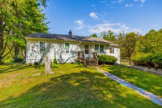 58 Walker Meadow Road, Arlington, VT 05250