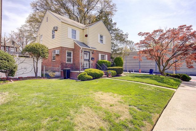 58-55 212th Street, Bayside, NY 11364