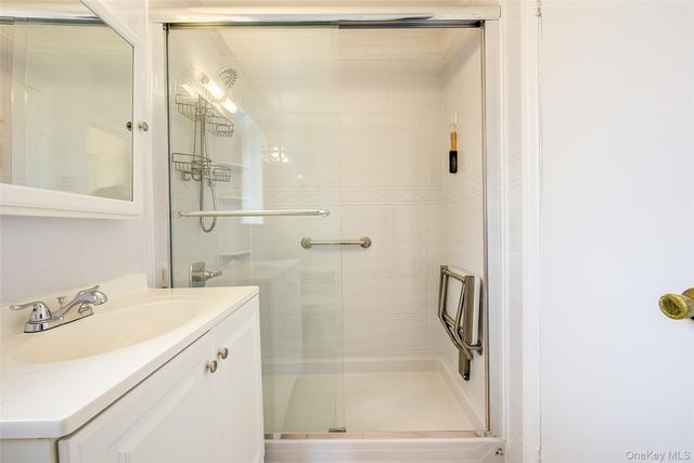 58-55 212th Street, Bayside, NY 11364