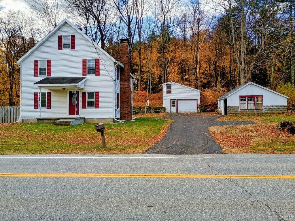 633 Wauregan Road, Brooklyn, CT 06234