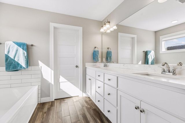 6087 Troy Lane N, Plymouth, MN 55446