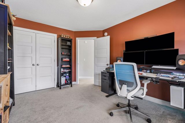 6087 Troy Lane N, Plymouth, MN 55446