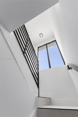 921 NW 55th St 1, Miami, FL 33127