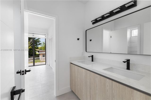 921 NW 55th St 1, Miami, FL 33127