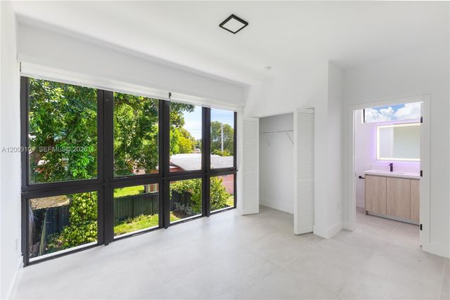 921 NW 55th St 1, Miami, FL 33127