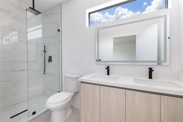 921 NW 55th St 1, Miami, FL 33127