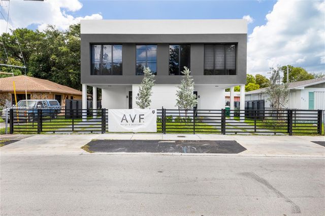 921 NW 55th St 1, Miami, FL 33127