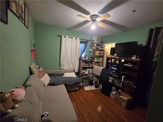 8725 Boxwood Court, Fontana, CA 92335