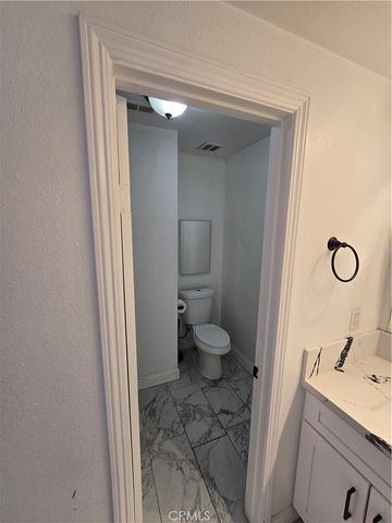8725 Boxwood Court, Fontana, CA 92335