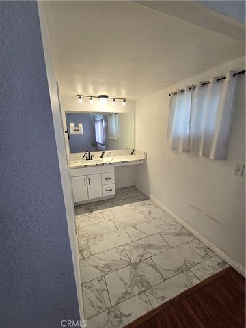 8725 Boxwood Court, Fontana, CA 92335