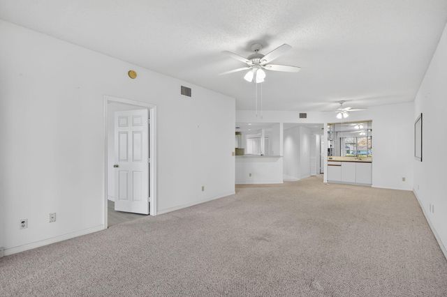 6101 SE Se Landing Way Way 5, Stuart, FL 34997