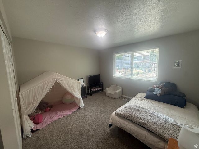 236 E OAK LN, Farmington, UT 84025