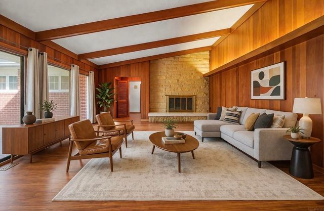 120 Kenway Rd., Waterloo, IA 50701