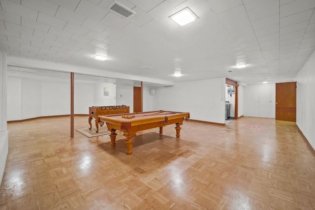 120 Kenway Rd., Waterloo, IA 50701